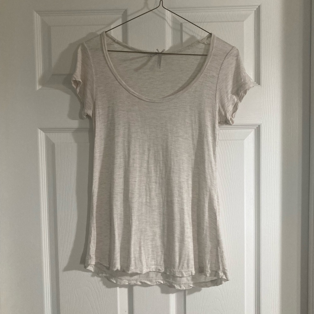 Cream- Heather Short Sleeve Tee, Size M